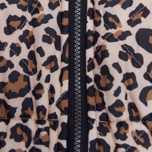 ZARA LEOPARD CROP PUFFER JACKET CROP PUFFER MOTO COAT ANIMAL PRINT FULL ZIP S - Picture 10 of 16